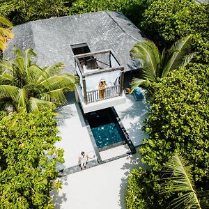 Mӧvenpick Resort Kuredhivaru Maldives